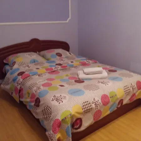 Aparthotel Uzh *